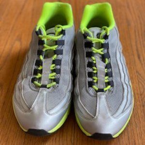 Nike Air Max Silver Lime Green Men's Sz 9.5